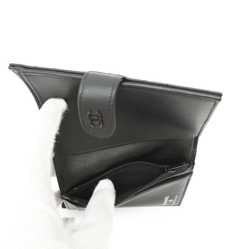 シャネル パスポートケース マトラッセ ココマーク カーフレザー AP3824 CHANEL 黒