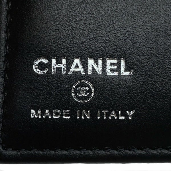 シャネル パスポートケース マトラッセ ココマーク カーフレザー AP3824 CHANEL 黒