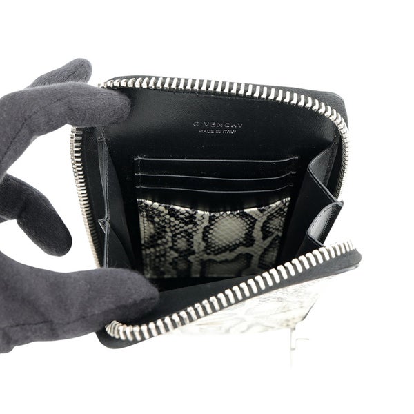 ジバンシー ショルダーバッグ アンティゴナ 型押しレザー BKU01WK17F-004 GIVENCHY 白 黒