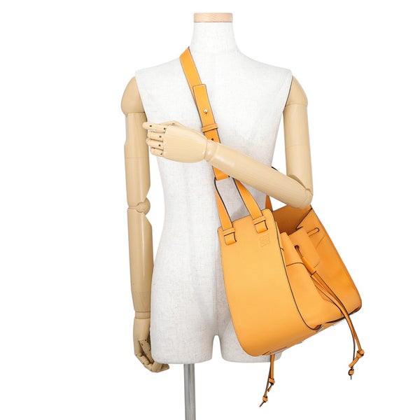 ロエベ ハンドバッグ ハンモック ドローストリングバッグ ミディアム329 77 V06 LOEWE ２wayショルダー