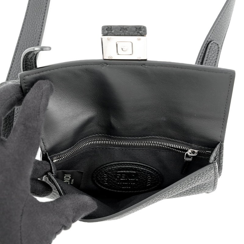 フェンディ ショルダーバッグ セレリア バゲット スリム クラッチ 7M0295 FENDI ポーチ クラッチ 黒