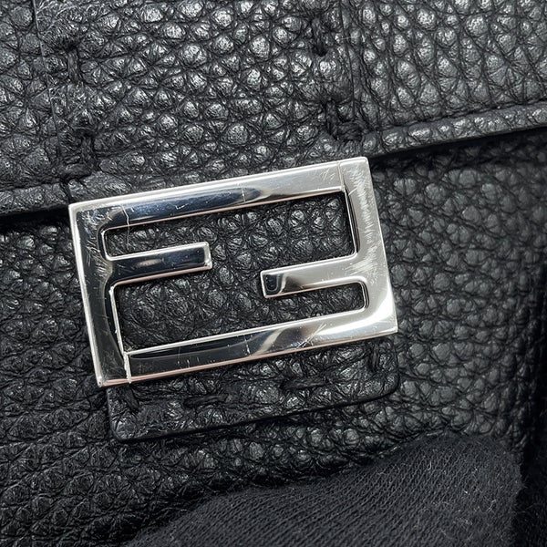 フェンディ ショルダーバッグ セレリア バゲット スリム クラッチ 7M0295 FENDI ポーチ クラッチ 黒