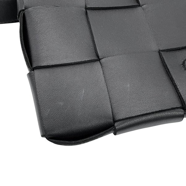 ボッテガヴェネタ ショルダーバッグ マキシイントレチャート スモール カセット ラムスキン 578004 BOTTEGA VENETA 黒