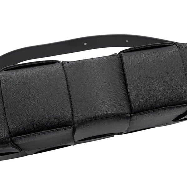 ボッテガヴェネタ ショルダーバッグ マキシイントレチャート スモール カセット ラムスキン 578004 BOTTEGA VENETA 黒