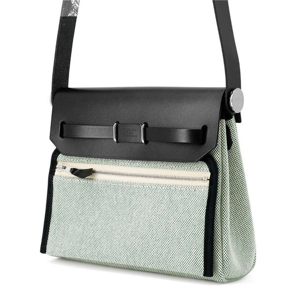 エルメス バッグ エールバッグジップ ミニ ブラック/エクリュ/ヴェールモワイヤン トワルミリタリー/ヴァッシュハンター K刻印 黒