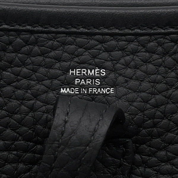 エルメス エブリンTPM アマゾン サングル ジグザグ ブラック/ホワイト/シルバー金具 トリヨンクレマンス K刻印 黒 白