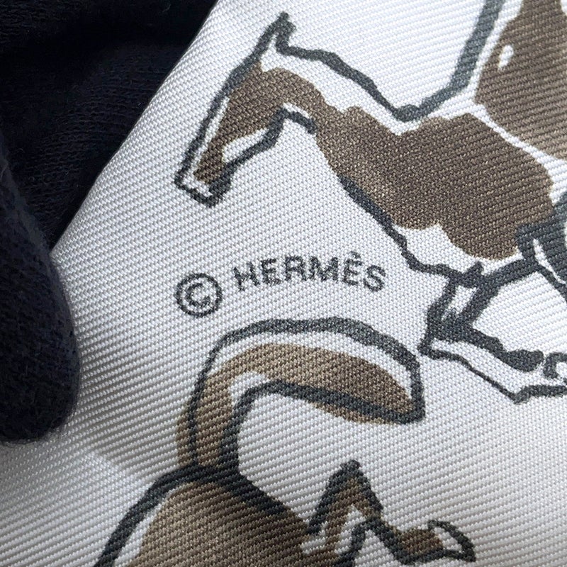 エルメス スカーフ ツイリー 自由の馬 Chevaux en Liberte HERMES シルクツイル 2021年秋