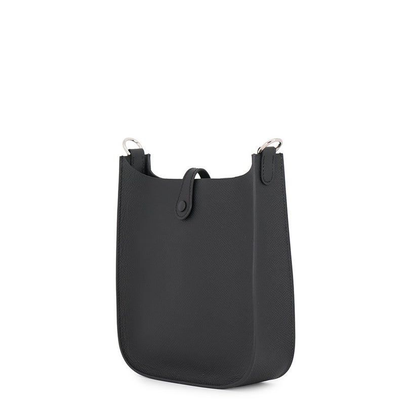 ルメス ショルダーバッグ エブリンTPM セリエ ブラック/シルバー金具 エプソン G刻印 HERMES Evelyne 黒