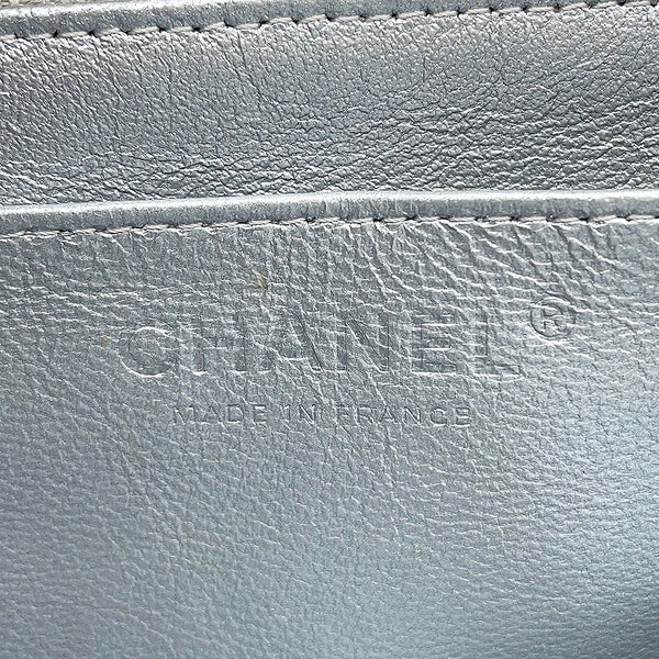 シャネル チェーンショルダーバッグ マトラッセ30 ココマーク デカマト ラムスキン A28600 CHANEL