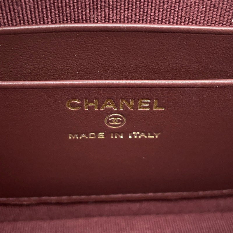 シャネル チェーンショルダーバッグ ココマーク クラシック マトラッセ キャビアスキン AP4016 CHANEL 黒