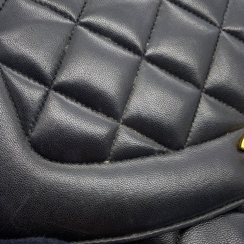 シャネル チェーンショルダーバッグ マトラッセ25 ココマーク ダイアナ ラムスキン A01165 CHANEL 黒