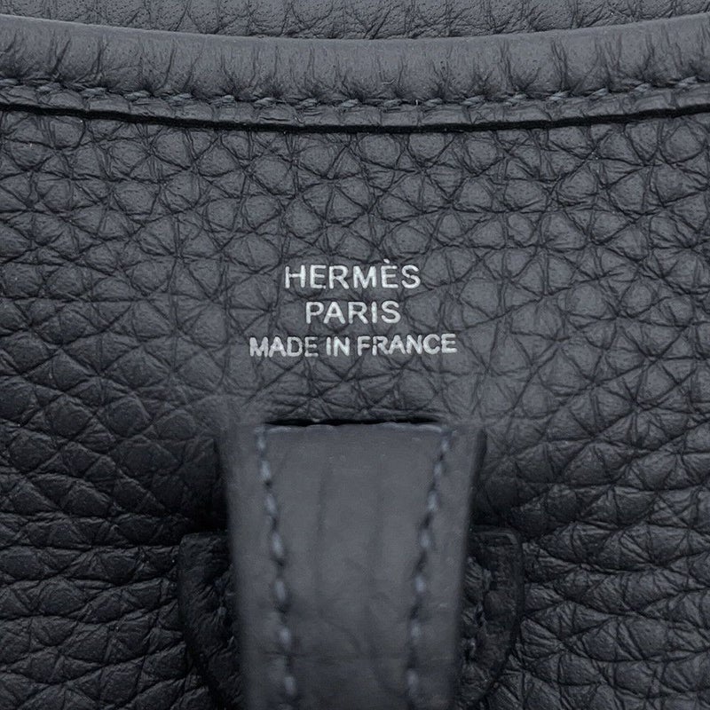 エルメス ショルダーバッグ エブリンTPM アマゾン 111cm キャバン/シルバー金具 トリヨンクレマンス K刻印 HERMES Evelyne
