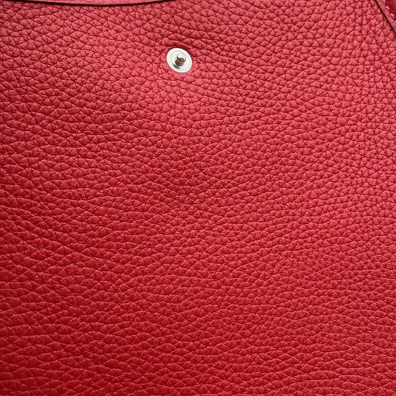 エルメス ショルダーバッグ エブリンTPM アマゾン 111cm ヴァーミリオン/シルバー金具 トリヨンノビーヨ B刻印 HERMES Evelyne