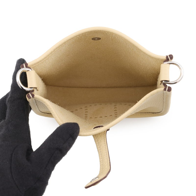 エルメス ショルダーバッグ エブリンTPM 85cm アマゾン ヴァニーユ/シルバー金具 トリヨンクレマンス G刻印 HERMES