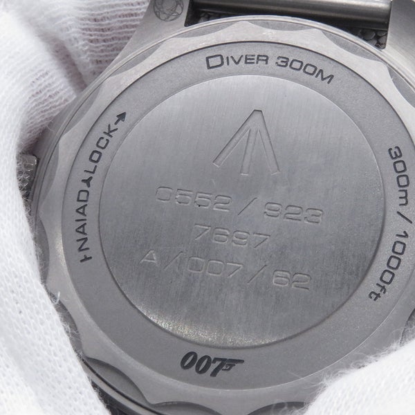 オメガ シーマスター ダイバー300 コーアクシャル 007エディション 210.90.42.20.01.001 ブラウン文字盤