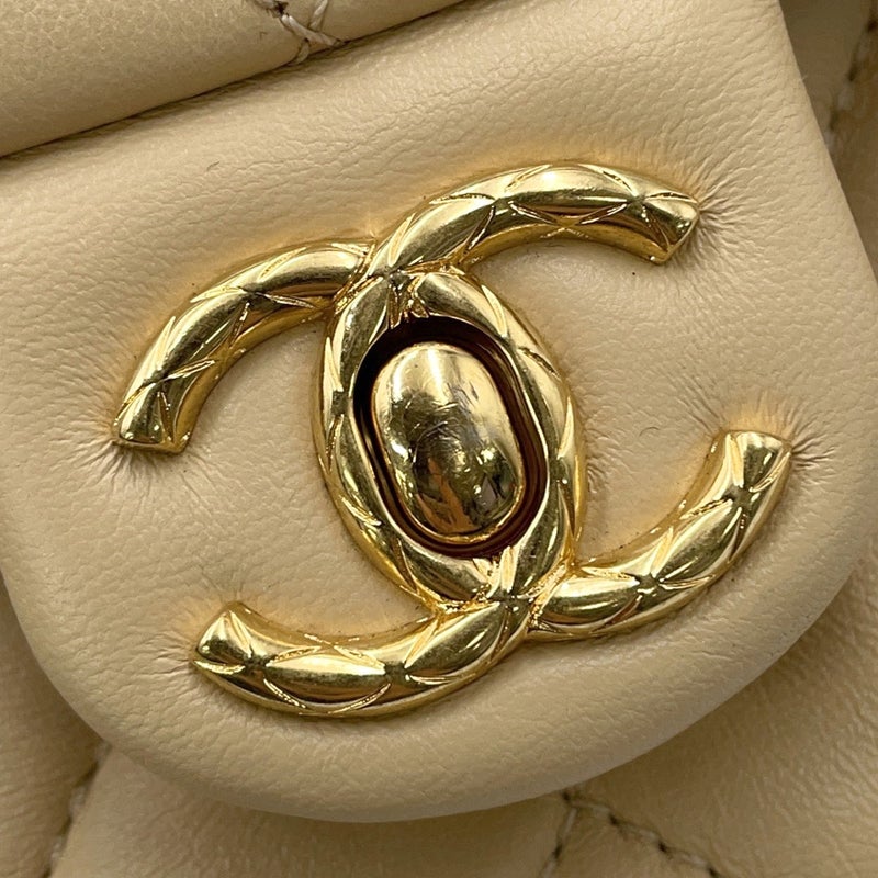 シャネル チェーンショルダーバッグ マトラッセ ココマーク ラムスキン CHANEL