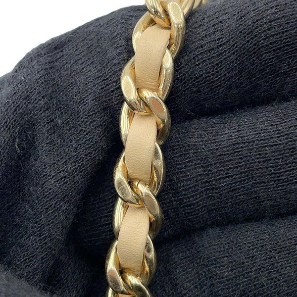 シャネル チェーンショルダーバッグ マトラッセ ココマーク ラムスキン CHANEL