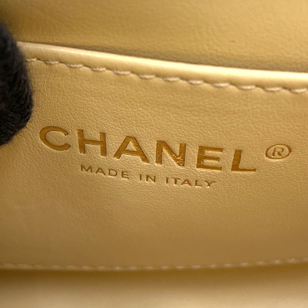 シャネル チェーンショルダーバッグ マトラッセ ココマーク ラムスキン CHANEL