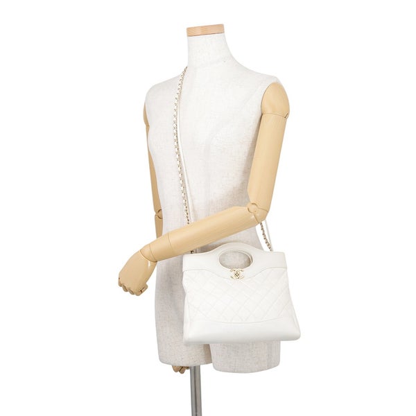 シャネル チェーンショルダーバッグ マトラッセ ミニ ショッピングバッグ シャイニーカーフスキン AS4133 CHANEL 白