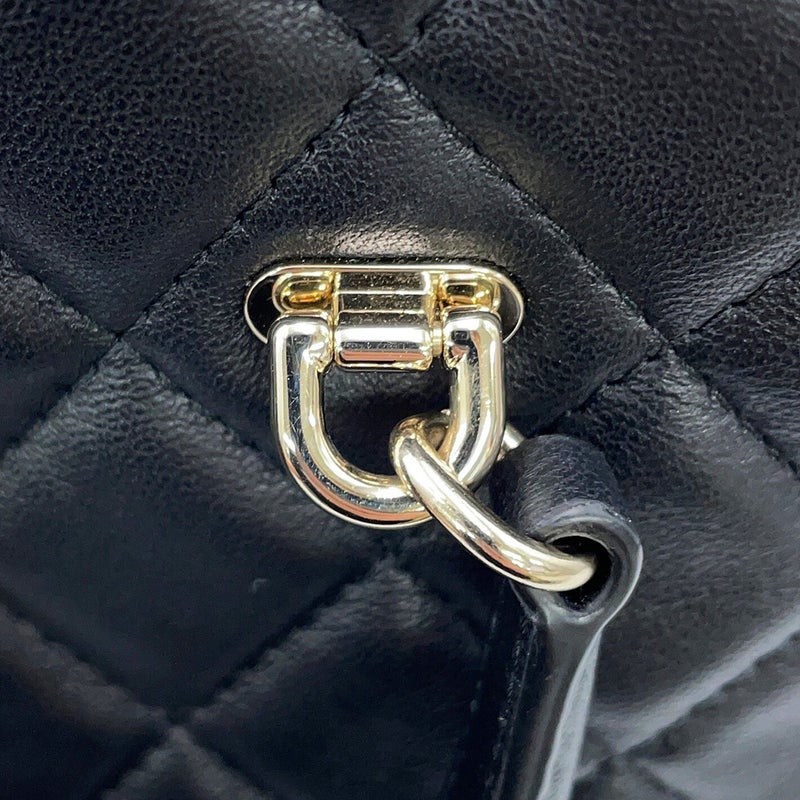 シャネル チェーンショルダーバッグ マトラッセ ココマーク チェーン クラッチ ラムスキン AP5070 CHANEL 黒 2way