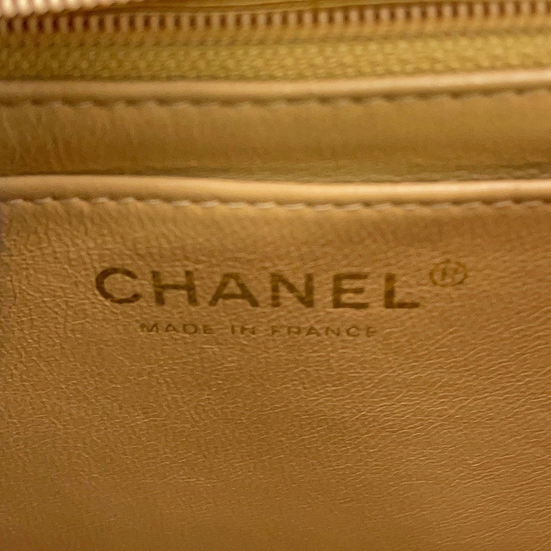 シャネル チェーンショルダーバッグ ミニ マトラッセ ココマーク シングルチェーン キャビアスキン A01115 CHANEL ミニマト