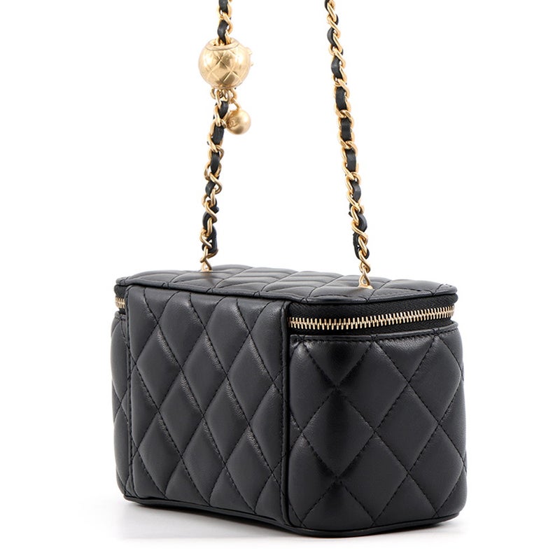 シャネル チェーンショルダーバッグ マトラッセ ココマーク ココボール バニティバッグ ラムスキン AP2303 CHANEL 黒