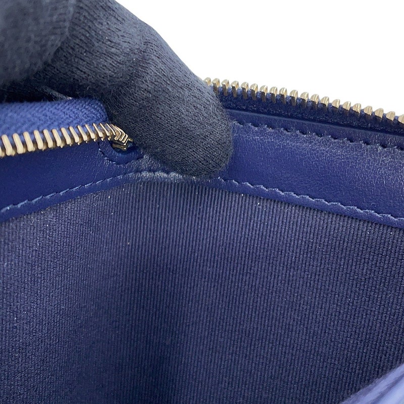 シャネル 二つ折り財布 マトラッセ ココマーク スモールウォレット キャビアスキン AP4652 CHANEL