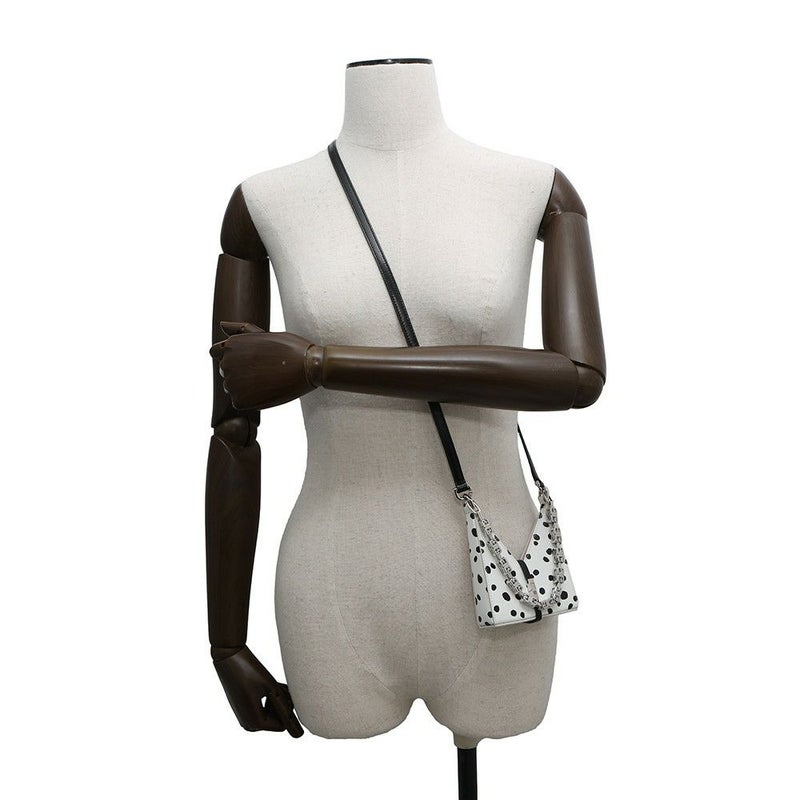 ジバンシー ハンドバッグ カットアウト マイクロ BB60KAB1KG GIVENCHY 白 黒 2way