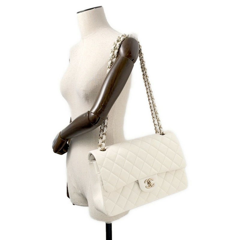 シャネル チェーンショルダーバッグ ココマーク マトラッセ30 キャビアスキン A58600 CHANEL