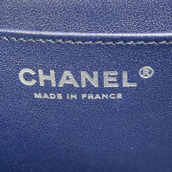 シャネル チェーンショルダーバッグ マトラッセ ココマーク フラップ ラムスキン CHANEL 2wayバッグ
