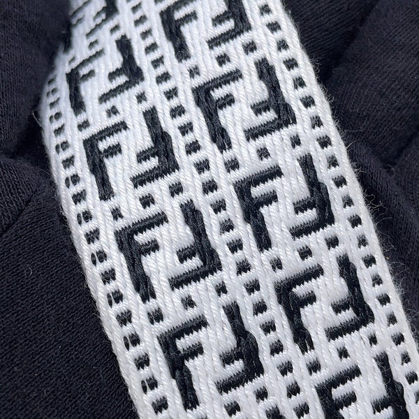 フェンディ ショルダーストラップ ズッカ FFロゴ ストラップ ユー キャンバス FENDI ストラップ 白 黒