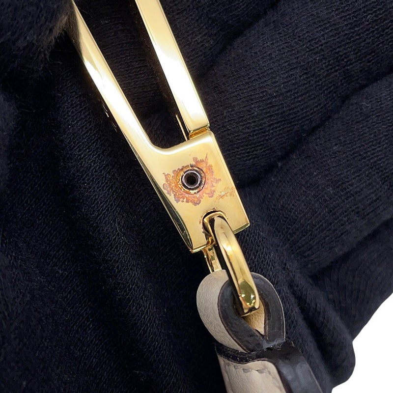 フェンディ ショルダーストラップ ズッカ FFロゴ ストラップ ユー キャンバス FENDI ストラップ 白 黒