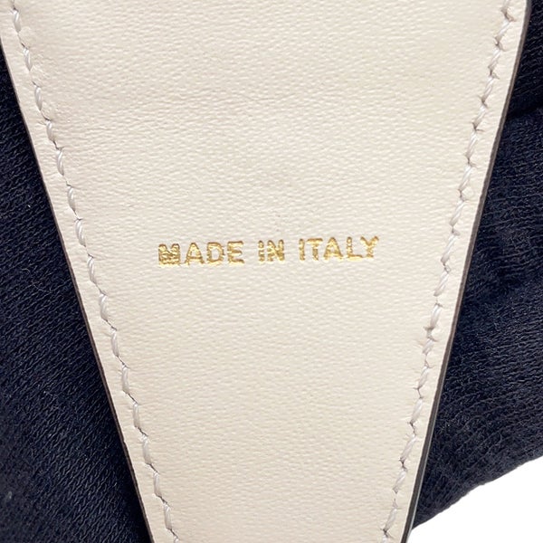 フェンディ ショルダーストラップ ズッカ FFロゴ ストラップ ユー キャンバス FENDI ストラップ 白 黒