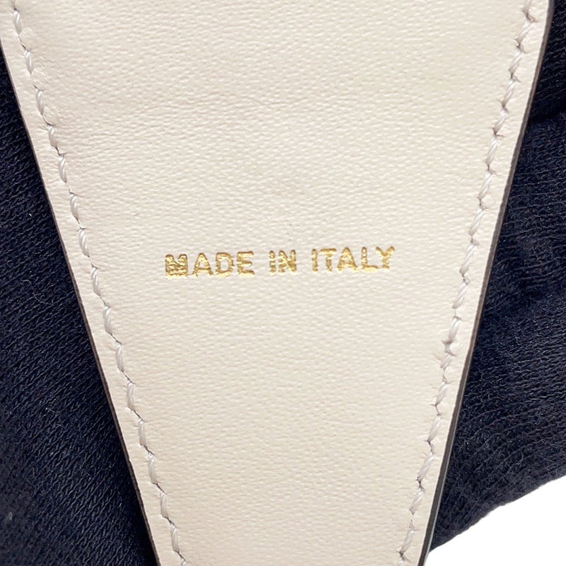 フェンディ ショルダーストラップ ズッカ FFロゴ ストラップ ユー キャンバス FENDI ストラップ 白 黒