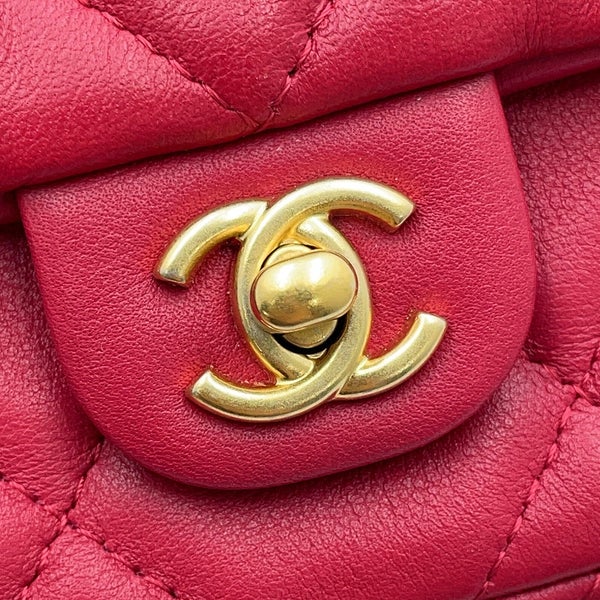 シャネル チェーンショルダーバッグ マトラッセ ココマーク ラムスキン AP2271 CHANEL