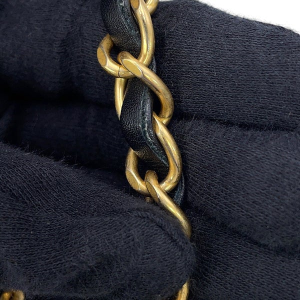 シャネル チェーンショルダーバッグ ショッピングバッグ マトラッセ ココマーク ラムスキン AS2750 CHANEL 黒