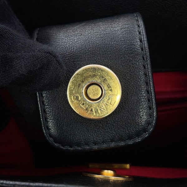 シャネル チェーンショルダーバッグ ショッピングバッグ マトラッセ ココマーク ラムスキン AS2750 CHANEL 黒