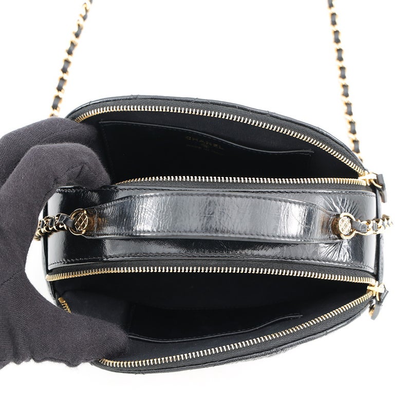 シャネル チェーンショルダーバッグ マトラッセ ココマーク ドーム型 レザー CHANEL バッグ 黒