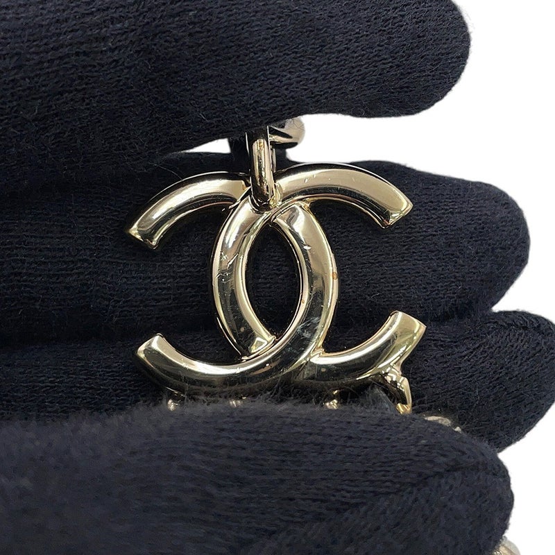 シャネル チェーンショルダーバッグ マトラッセ スモールホーボー ココマーク ラムスキン AS3917 黒