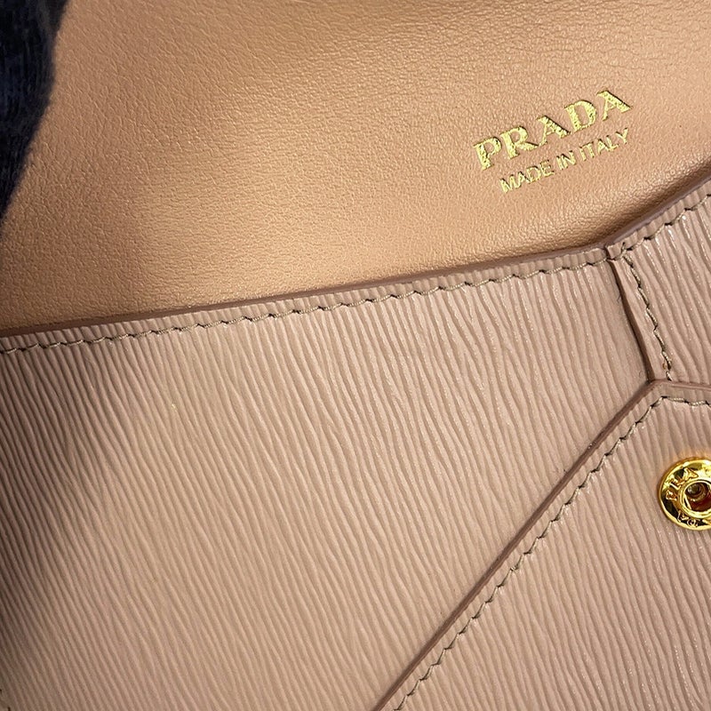 プラダ 長財布 エンベロープ レザー 1MF175 PRADA