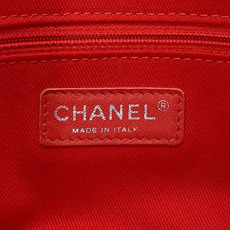 シャネル チェーンショルダーバッグ フレンチリビエラ パンチングレザー A67652 CHANEL