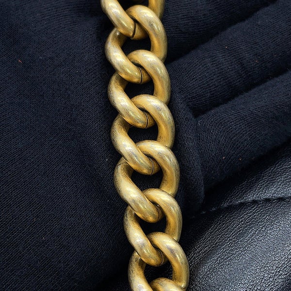 シャネル チェーンショルダーバッグ マトラッセ ココマーク ラムスキン AS2734 CHANEL 黒