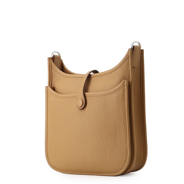 エルメス ショルダーバッグ エブリン3 23 ビスキュイ/シルバー金具 トリヨンクレマンス K刻印 HERMES Evelyne