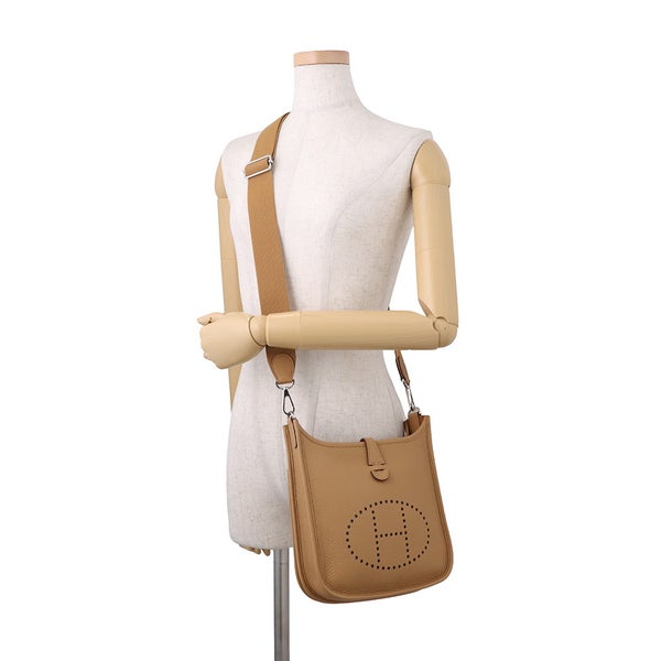 エルメス ショルダーバッグ エブリン3 23 ビスキュイ/シルバー金具 トリヨンクレマンス K刻印 HERMES Evelyne