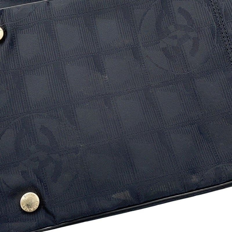 シャネル トートバッグ ニュートラベルライン トートMM ナイロン レザー A15991 CHANEL 黒