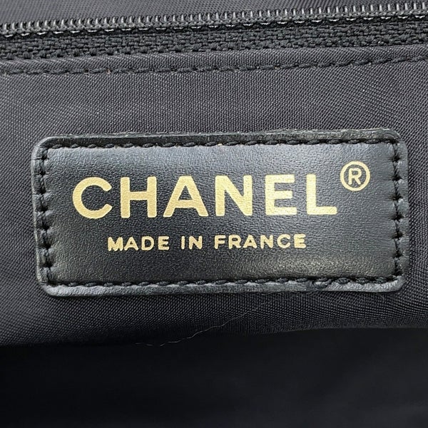 シャネル トートバッグ ニュートラベルライン トートMM ナイロン レザー A15991 CHANEL 黒