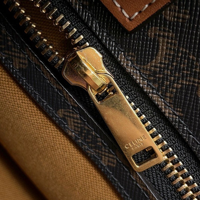 セリーヌ トートバッグ スモール バーティカル カバ トリオンフキャンバス CELINE バッグ