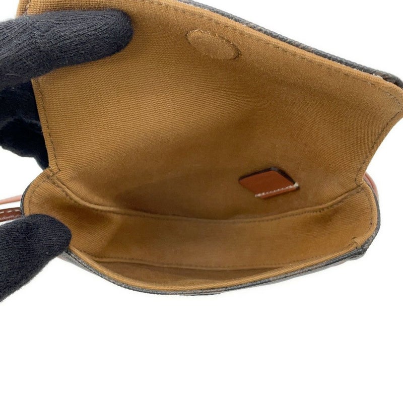 セリーヌ ショルダーバッグ ミニ トライアングル トリオンフ 195902 CELINE ポシェット