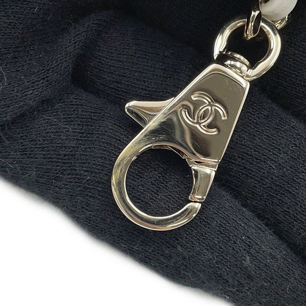 シャネル ハンドバッグ マトラッセ ココマーク ココハンドル キャビアスキン A92990 CHANEL 2way 白