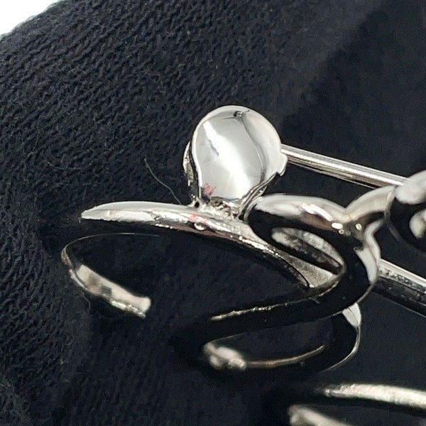 ロエベ ブローチ アナグラム 111.25.020 LOEWE アクセサリー